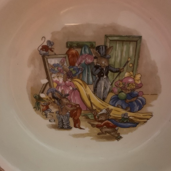 Royal Doulton Bunnykins 6 1/4" Baby Porridge Bowl Family Vintage Fine China - Picture 3 of 5